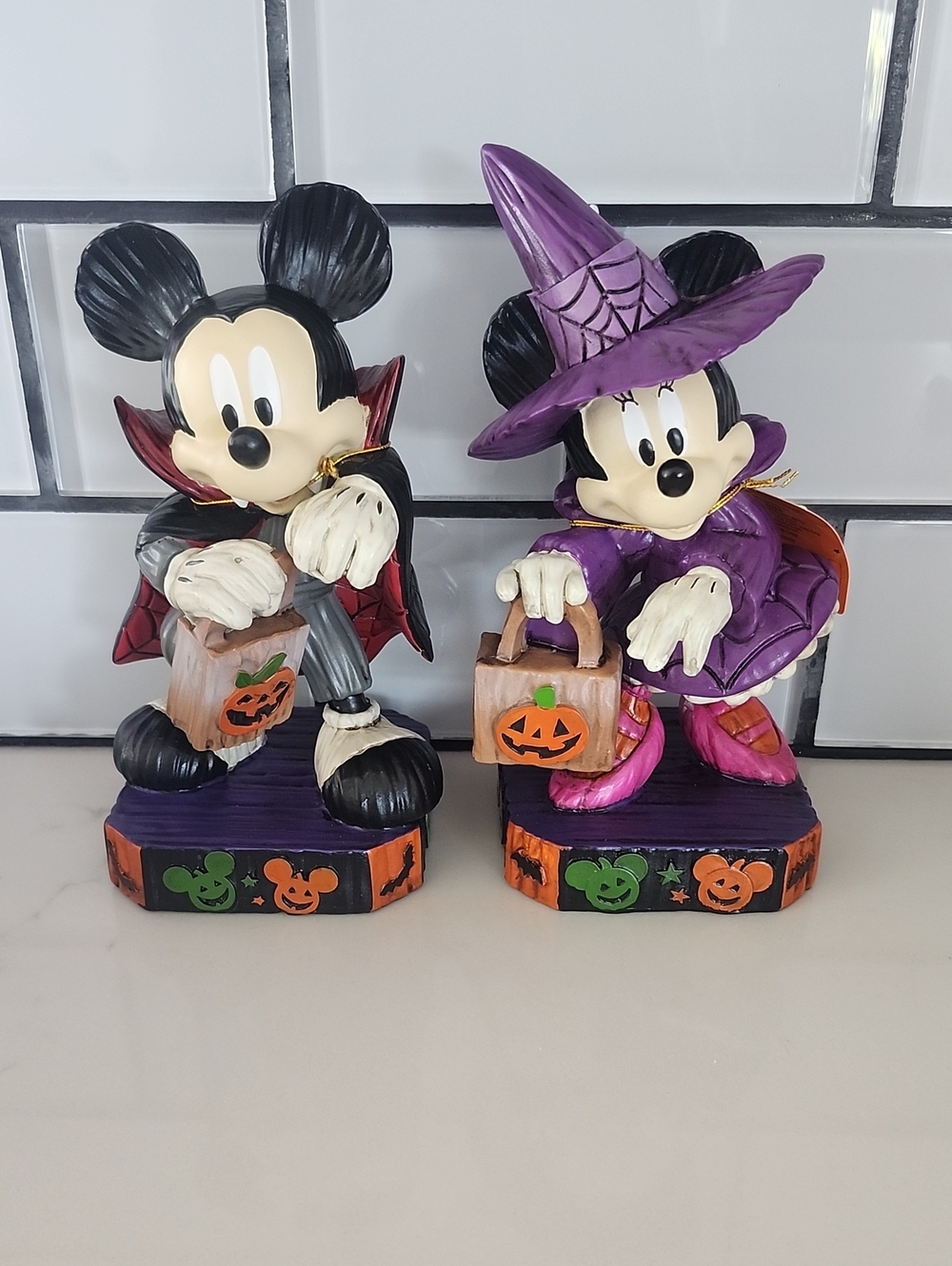 Disney Mickey & Minnie Halloween Figurines Dracula And Witch